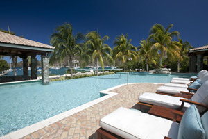 ALaMerPoolDeck3.jpg
