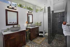 BellagioBathroom.jpg