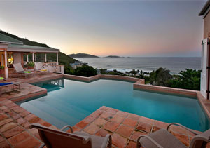 MurrayHouse012012-PoolAtDusk2.jpg