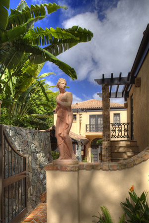 SS-Rivendell-Statue.jpg