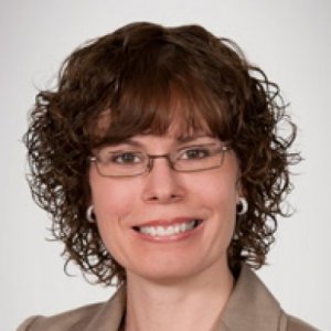 Dr. Leanne Casaubon