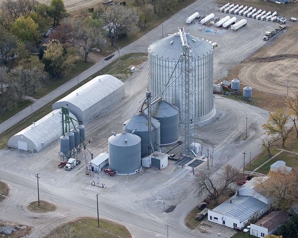 Frontier Cooperative Locations Dwight