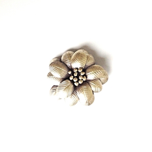 Bloom Pendant