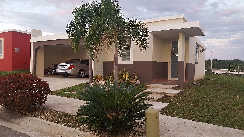 CASA PARA ALQUILAR en VILLAS DEL PRADO, JUANA DIAZ para Rentar/Alquilar