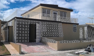 Apartamento Costa Azul Guayama con Luz y Agua