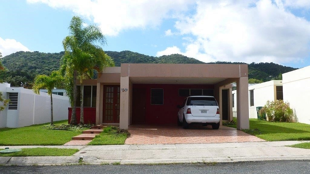 URB SIERRA REAL PRECIO NEGOCIABLE! para Compra/Venta en Cayey Todos