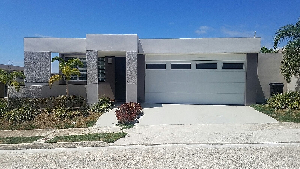 Paseos de Jacaranda Terrera Hermosa Bienes Raíces > Residencial