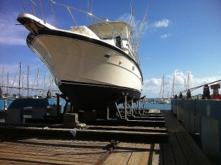 Lancha de cruising o pesca.