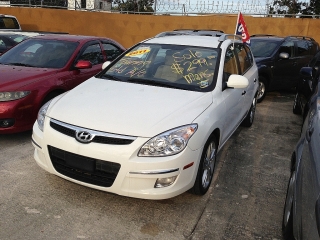 HYUNDAI ELANTRA TOURING 2011