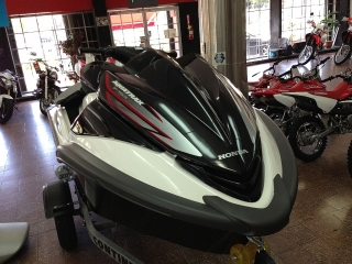 HONDA AQUATRAX F-15X 2011