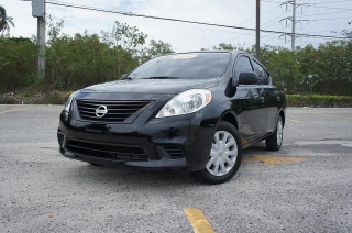 Nissan Versa 2012