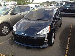 TOYOTA PRIUS C 2012