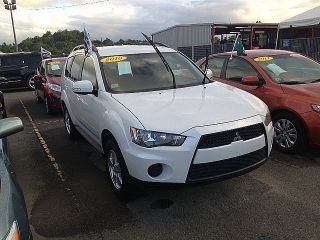 MITSUBISHI OUTLANDER 2011