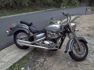 Suzuki Boulevard 2006 15,400 millas