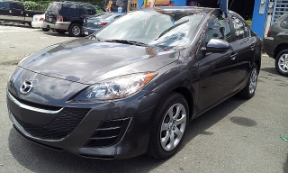 MAZDA 3 2010