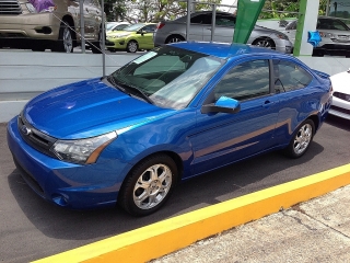 FORD FOCUS SE 2010 787-692-9868
