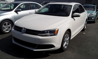 VOLKS WAGEN JETTA 2013