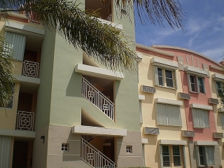 COND. OCEAN POINT APT.4301