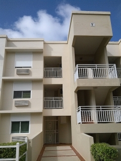 COND. HILLSIDE VILLAGE ARENAS APT. E-302