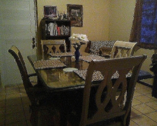 Se vende casa en area (rural) del  este tranquilaI. Interesados:(787)233-2897 [deje Mens](787) 655 -4169, [Desp de las 5pm]