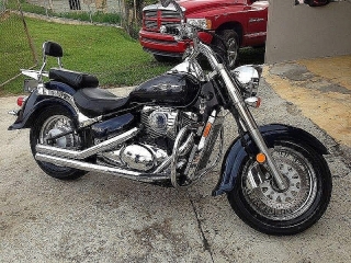SUZUKI Boulevard 2006
