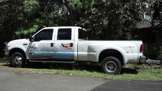 FORD F-350 DUALLY 7.3L Diesel 4x4 Crew Cab
