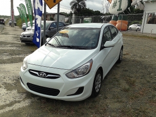 HYUNDAI ACCENT 2012