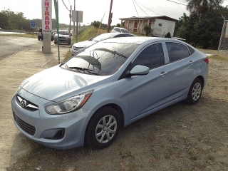 HYUNDAI ACCENT 2012