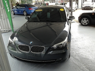 BMW 528i 2010