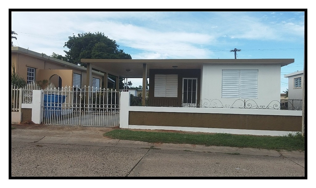 Casa urbanizacion Marbella para Rentar/Alquilar en Aguadilla Bienes