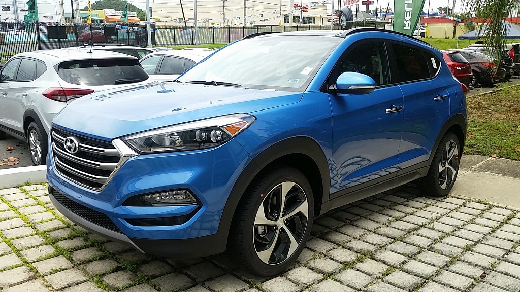 Hyundai Tucson Limited Azul 2016 para Compra/Venta en Vega Alta