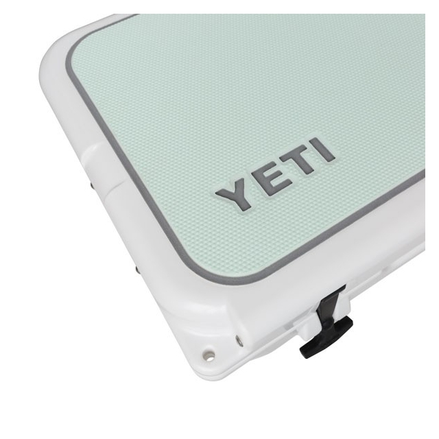 Yeti Coolers / Tundra SeaDek 65