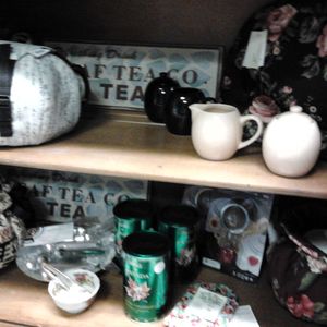 cobweb consignment