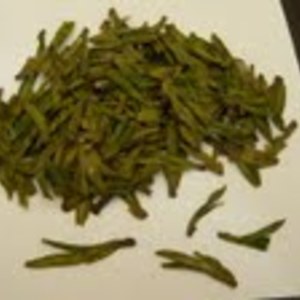 2010 Pre-Qingming Shi Feng Long Jing from Weng Jia Shan from Life In Teacup