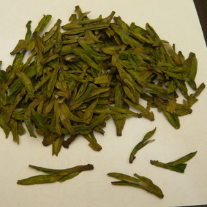 2010 Pre-QingMing 800m High Mountain Yuezhou Long Jing from Life In Teacup