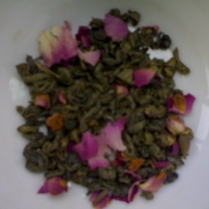 Green Tea with Rose Petals from Tealovero