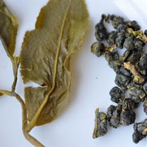Si Ji Chun Oolong (Spring 2011) from Tea Masters Blog