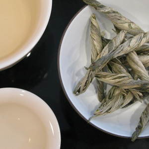 Dragon's Tail Green from Mandala Tea