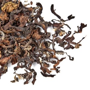 Taiwan Oriental Beauty (Bai Hao) Oolong Tea from Teavivre