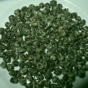 Jasmine Phoenix Pearls from Cardew & Co.