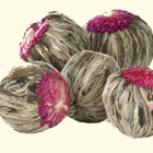 Blooming Ball from The Seasoned Home