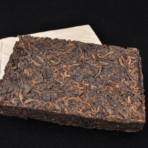 2010 Ye Zhuang Shuang Li "Yu Gong Jin Zhuan" Ripe Pu-erh from Yunnan Sourcing