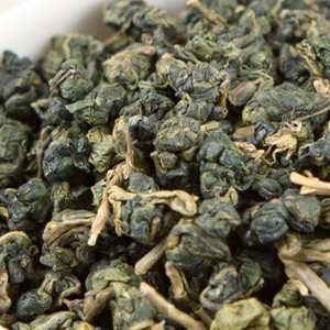Lishan, Spring 2012 ⋅ 梨山烏龍春茶 from Red Blossom Tea Company