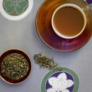 Organic Golden Halo Yunnan from Divinitea