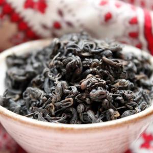 Mr. He's 1st Picking Laoshan Black from Verdant Tea (Special)