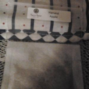 Harvest Apple (sampler) from Bamboo Leaf Tea