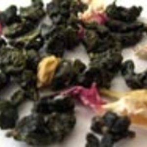Rose Violet Calendula Oolong from Naivetea