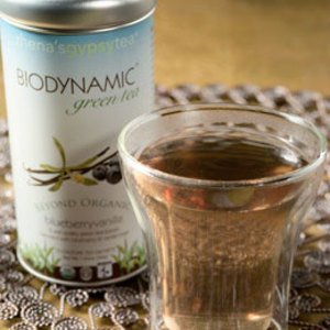 Blueberry Vanilla Green Tea from Zhena's Gypsy Tea
