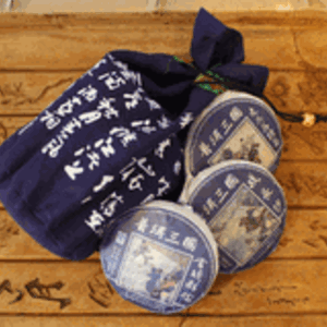 Three Kingdoms Pu-erh Beeng from Dream About Tea