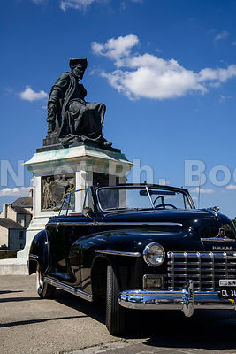 FRANCE, INDRE ET LOIRE, CHINON // FRANCE, LOIRE VALLEY, CHINON